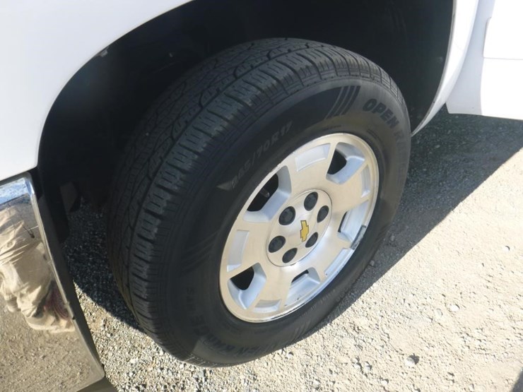 2019-chevrolet-1500-image-11