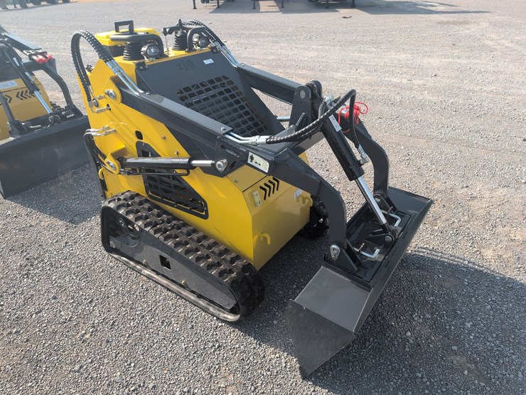 #41-•-new-zjg-zj-380-mini-skid-loader-image-2