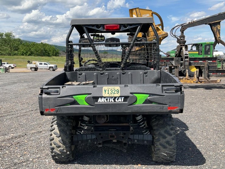 2016-arctic-cat-700-image-4