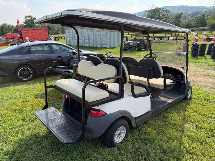 club-car-precedent-6-seater-golf-cart-*new-batteries*-image-6