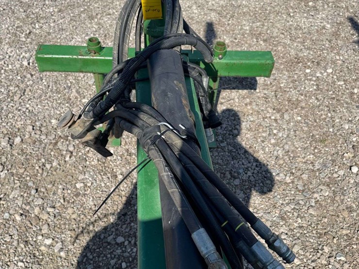 john-deere-7200-image-23