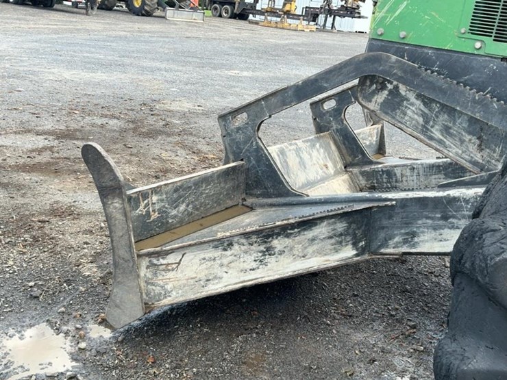 2012-deere-848h-image-20