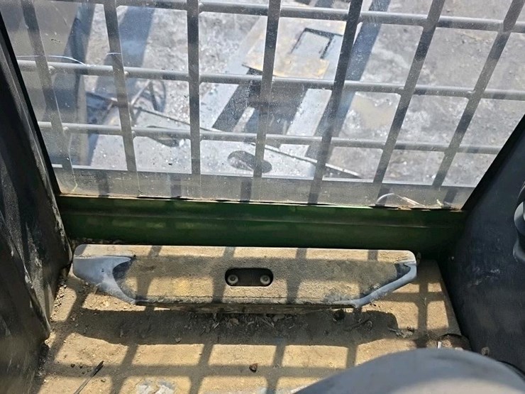 #302-•-2014-john-deere-437-knuckleboom-loader-image-27