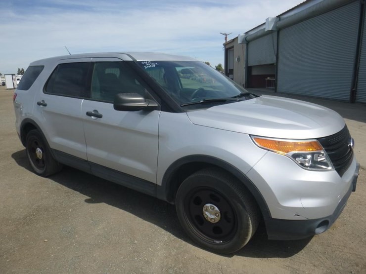 2014-ford-explorer-image-2