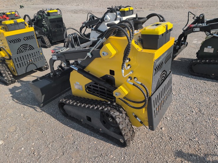 #43-•-new-zjg-zj-380-mini-skid-loader-image-4