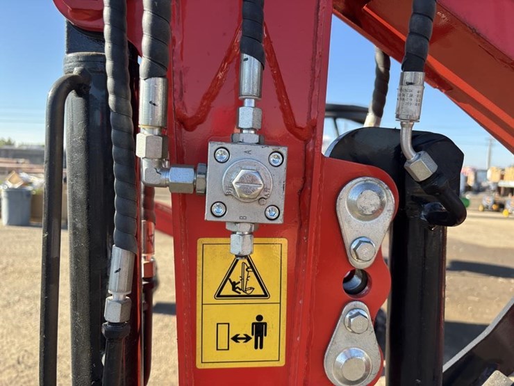 2026-tpm-18hh-hydraulic-excavator-image-9