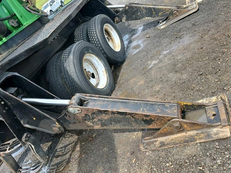 #302-•-2014-john-deere-437-knuckleboom-loader-image-92