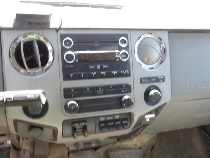 2015-ford-f450-image-23