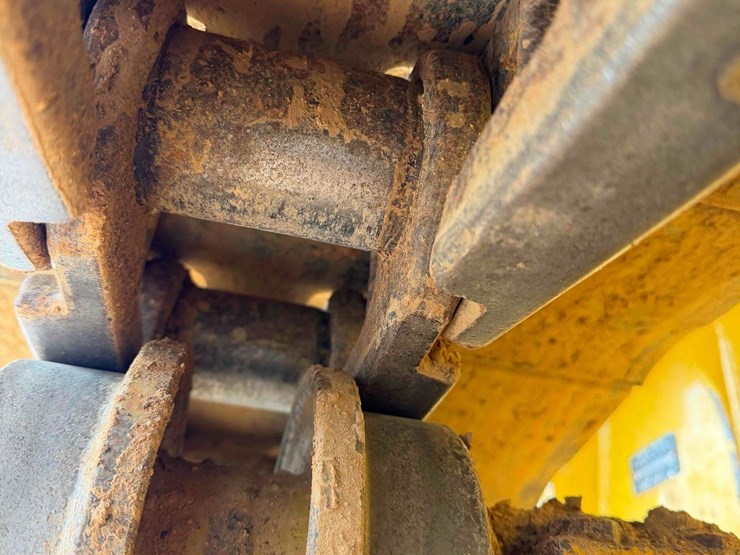 deere-700j-image-14