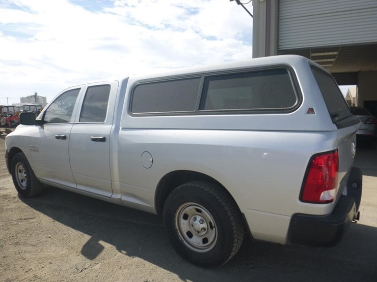 2016-dodge-1500-image-4