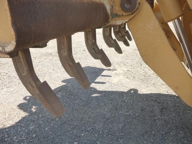 2012-deere-672gp-image-35
