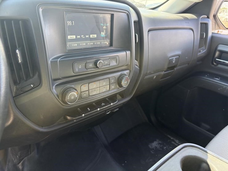 2016-chevrolet-silverado-1500-image-17