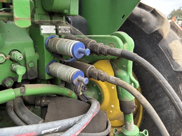 john-deere-6330-image-31