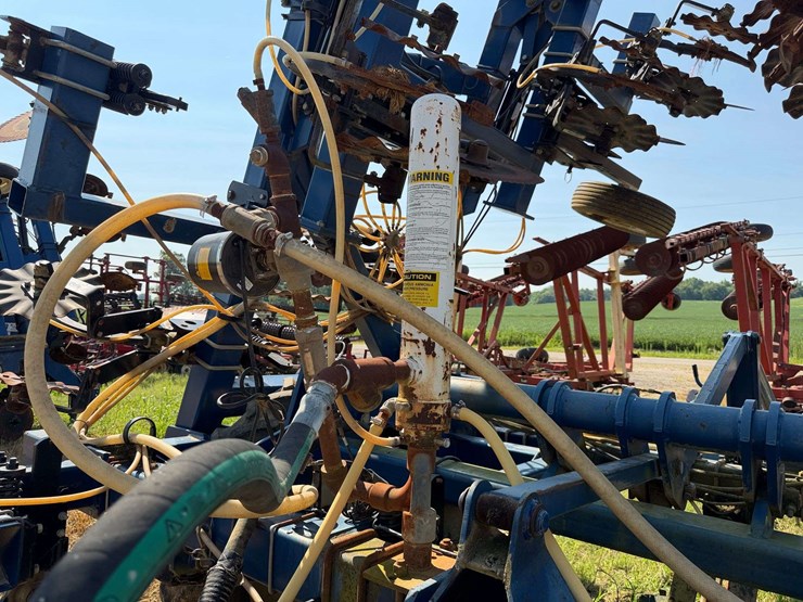 blu-jet-anhydrous-applicator-image-15