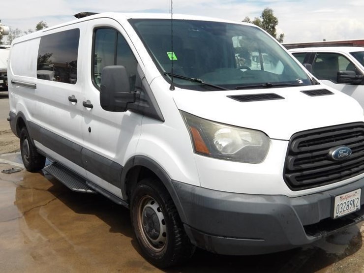 2018-ford-transit-image-2