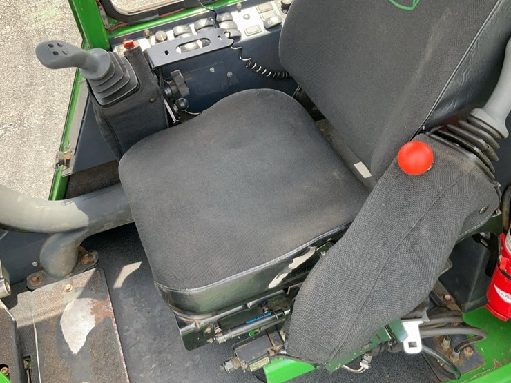 2015-deere-437d-image-22