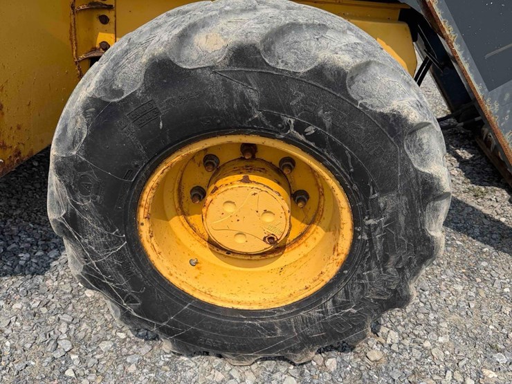 2013-deere-310sk-image-7