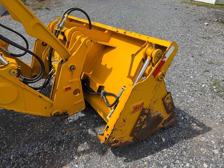 2021-case-580sn-wt-image-6