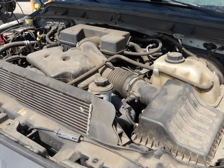 2013-ford-f350-image-8