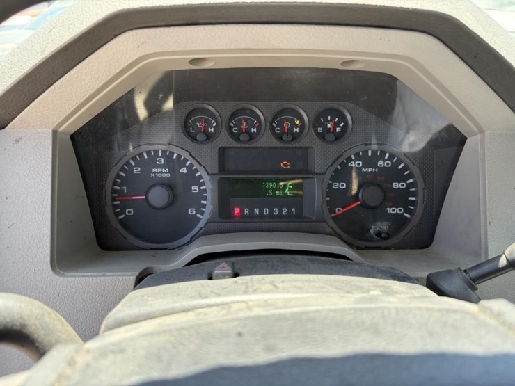 2008-ford-f250-image-14