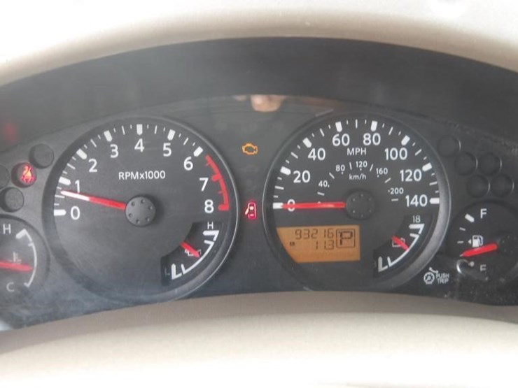 2016-nissan-frontier-image-19
