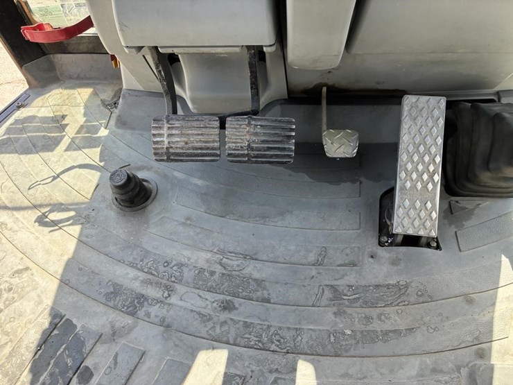 2007-caterpillar-430e-image-30