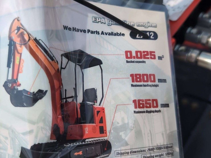 zjg-mini-excavator-zj-12-(red)-non--running-please-inspect-before-bidding-image-8