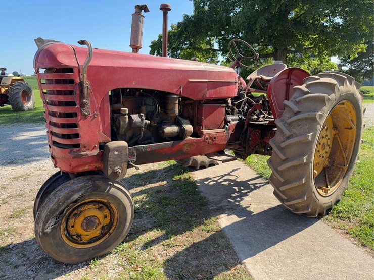 massey-harris-444-image-2