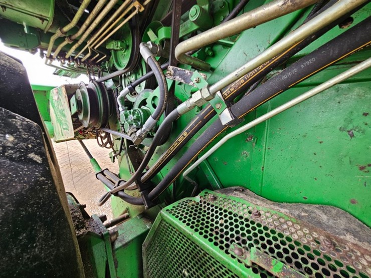 1995-john-deere-9500-image-15