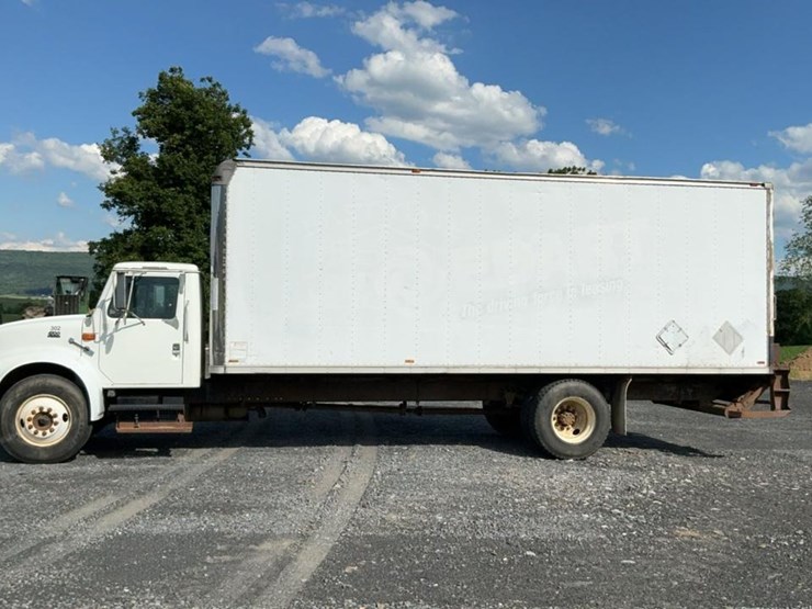 #360-•-1997-international-navistar-box-truck-image-2