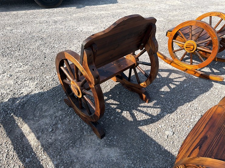 #86-•-wagon-wheel-chair-image-4