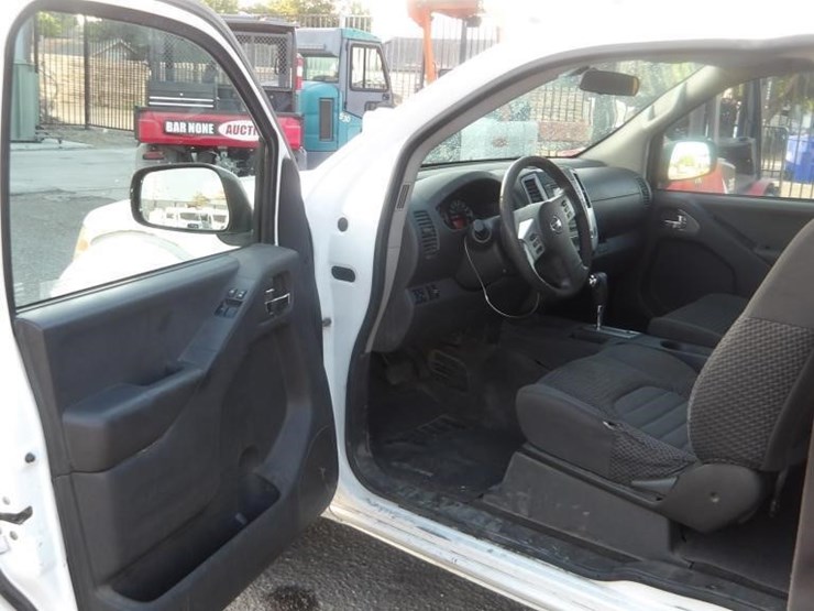 2018-nissan-frontier-image-16