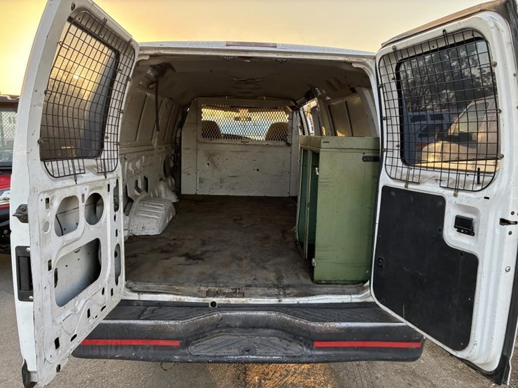 2003-ford-e350-sd-image-20