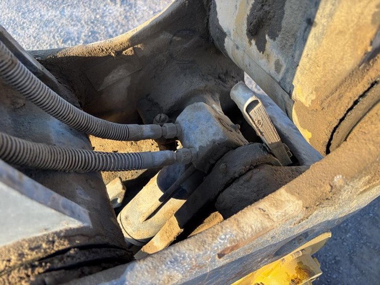 2023-xcmg-xe155ucr-hydraulic-excavator-image-14