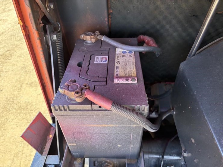 tcm-tb300-hydraulic-excavator-image-34