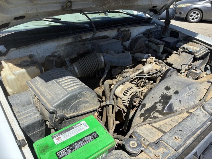2000-gmc-sierra-2500-image-16