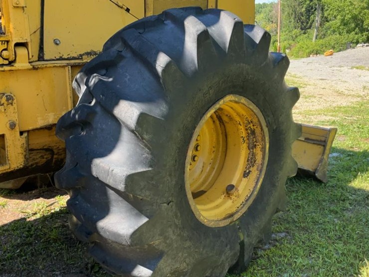 deere-540e-image-55