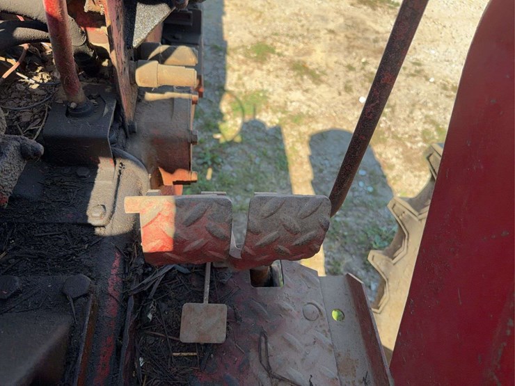 massey-harris-444-image-21
