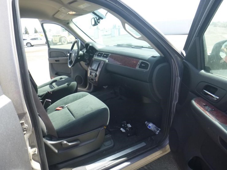 2007-chevrolet-tahoe-image-6