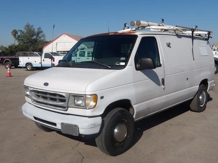 2001-ford-e350-sd-image-1