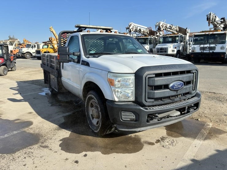 2016-ford-f350-image-3