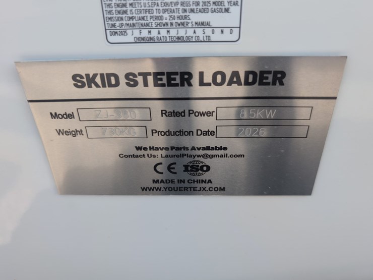 #42-•-new-zjg-zj-380-mini-skid-loader-image-6