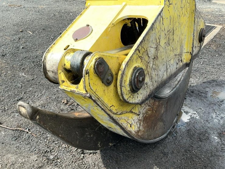 2012-deere-848h-image-75