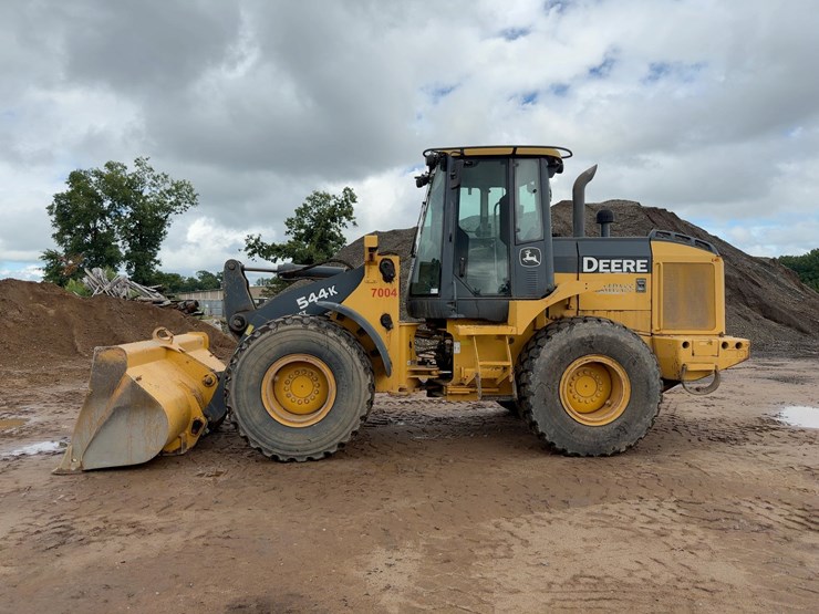 2009-deere-544k-image-2