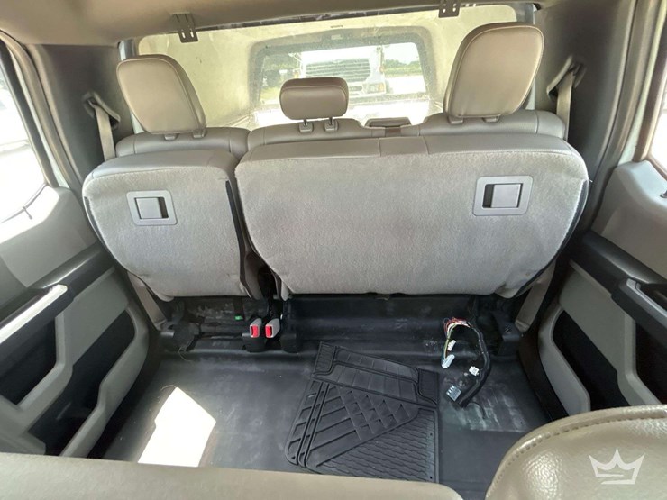 2017-ford-f150-image-19
