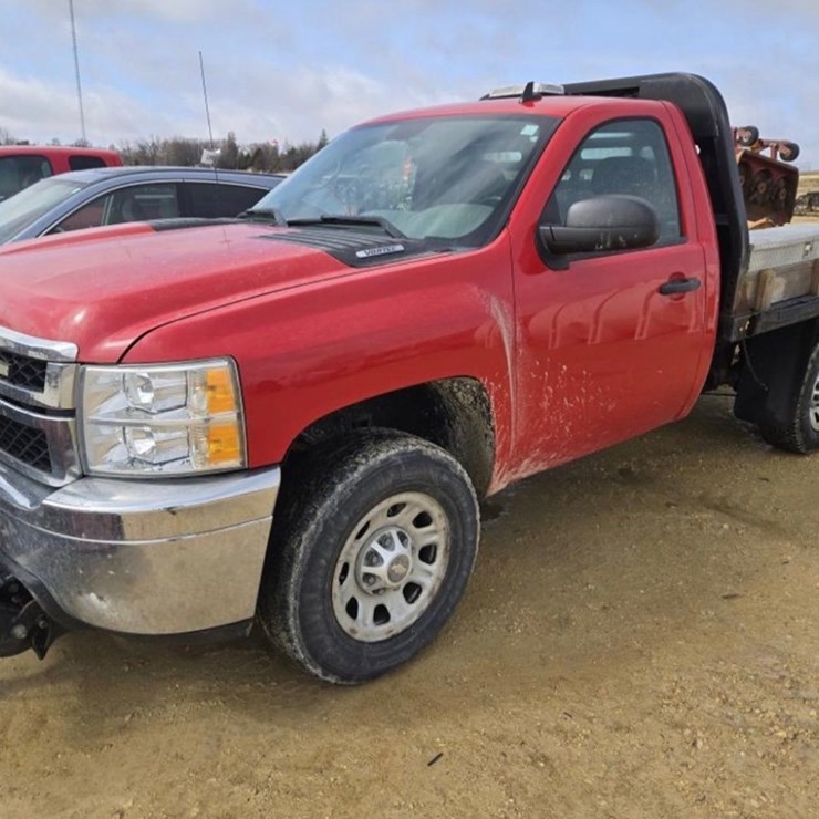 #676 • 2013 Chevy K2500HD Pick Up Truck