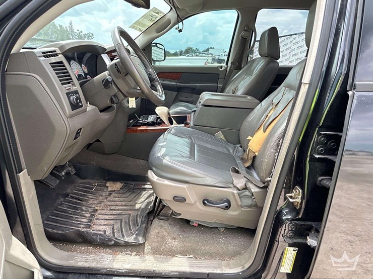 2006-dodge-ram-1500-image-12