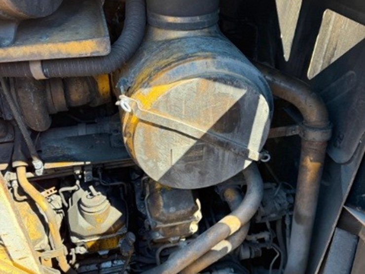 caterpillar-992g-image-20