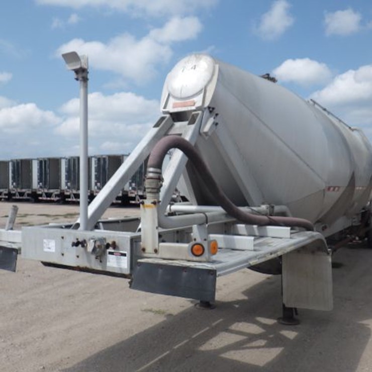 1991 FRUEHAUF Tanker