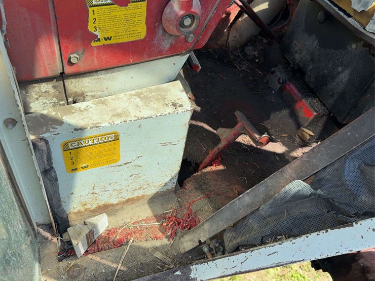 farmall-856-diesel-image-61